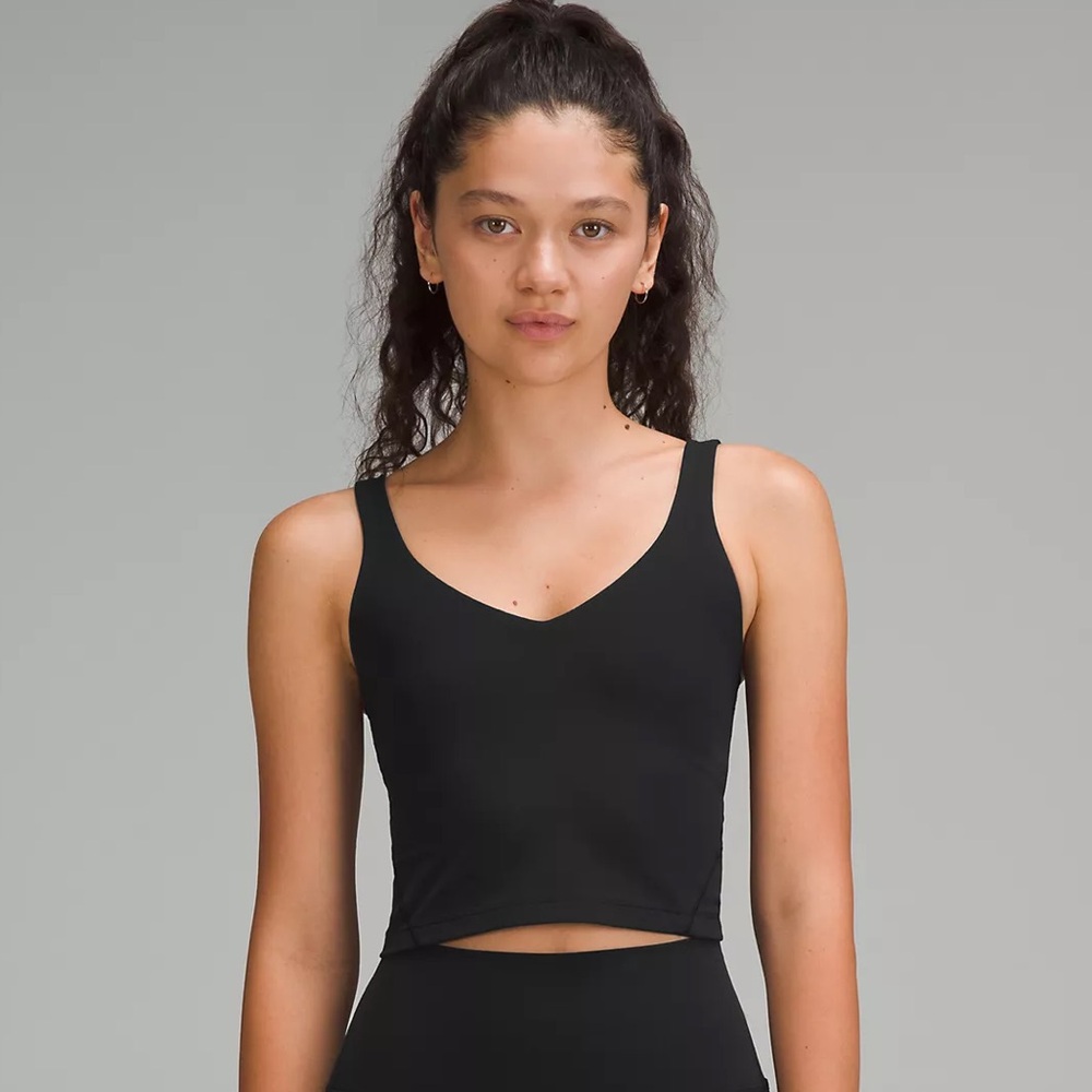 Women’s Sold out Lululemon Padded Align tank